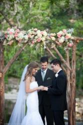 Свадебный сценарий: как вести себя в зале бракосочетаний